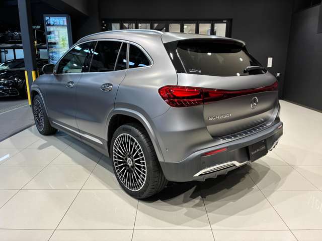 Mercedes-Benz EQA 7