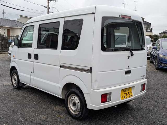 Suzuki Every 9