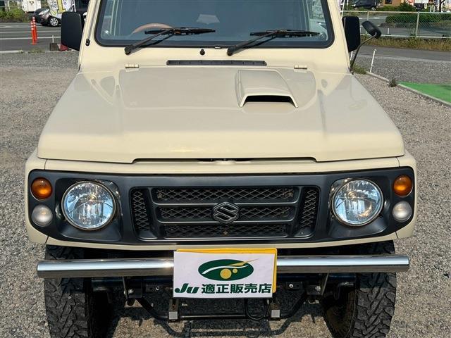 Suzuki Jimny 12