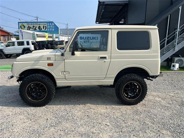 Suzuki Jimny 10