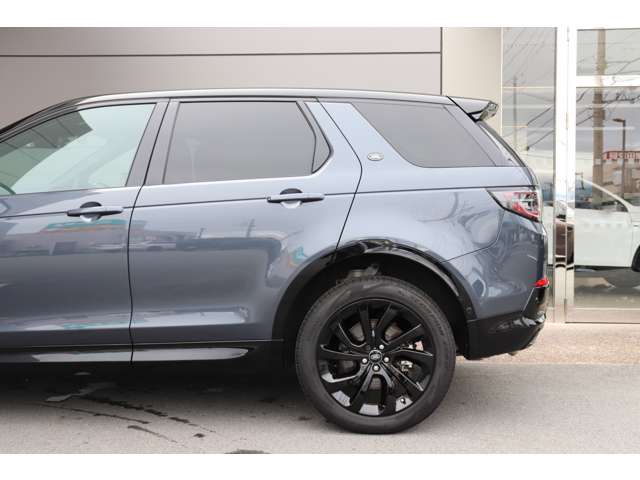 Land Rover Discovery Sport 12