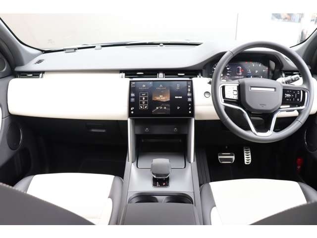 Land Rover Discovery Sport 6