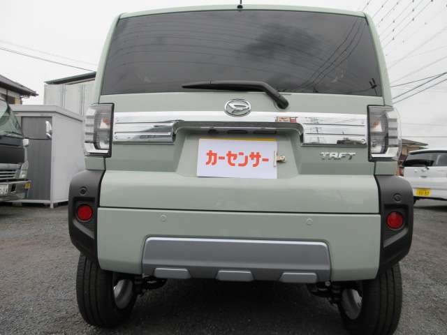 Daihatsu Taft 6