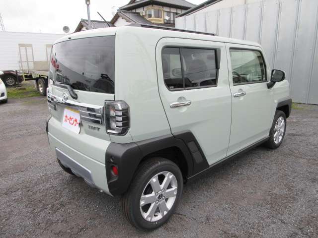 Daihatsu Taft 7