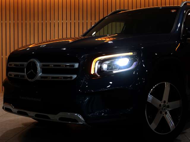 Mercedes-Benz GLB 10