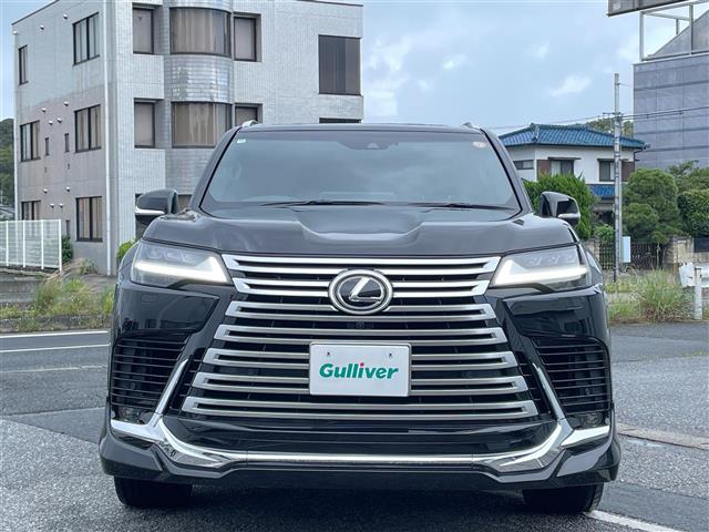 Lexus LX 7