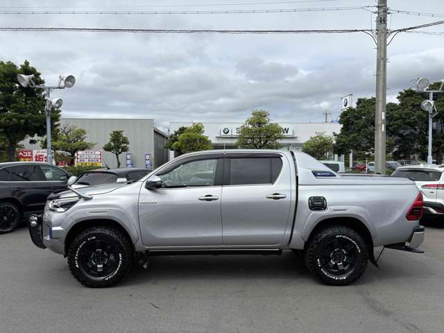 Toyota Hilux 4