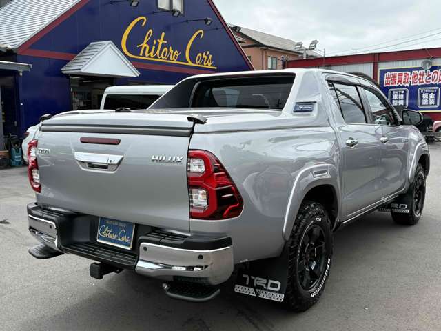 Toyota Hilux 5