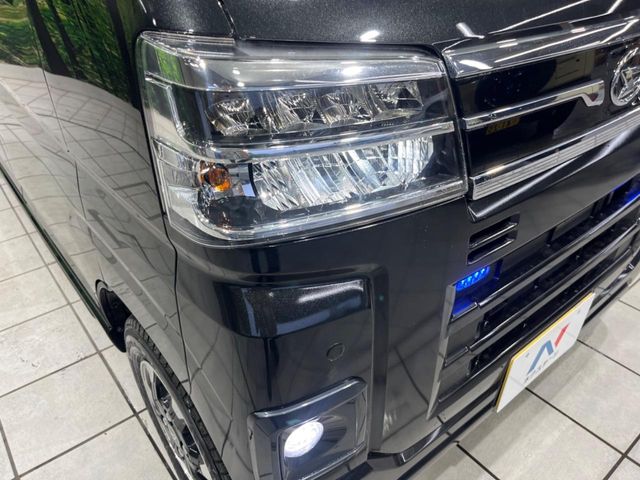 Daihatsu Atrai 12