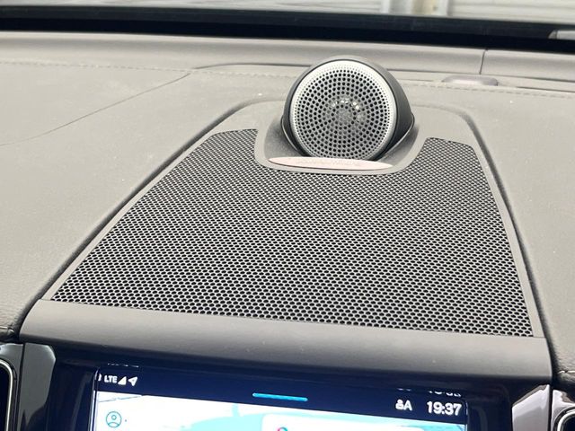 Volvo XC60 5