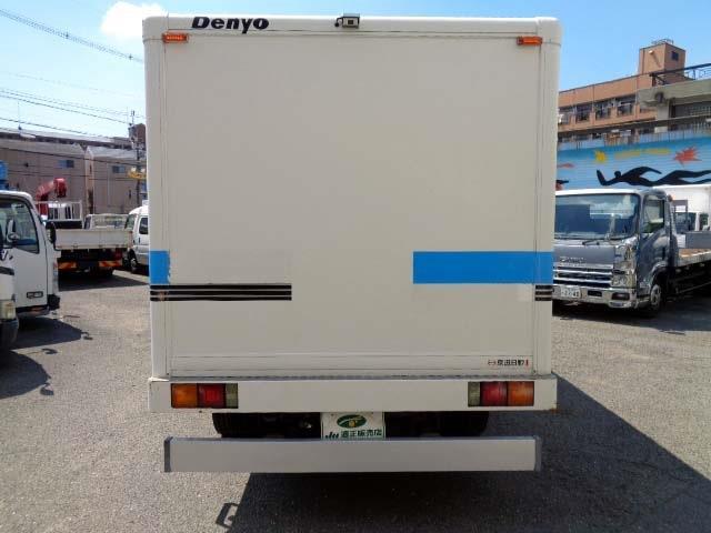 Hino Dutro 11