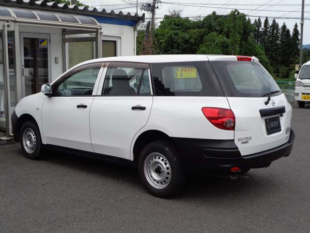 Nissan NV150 AD 7