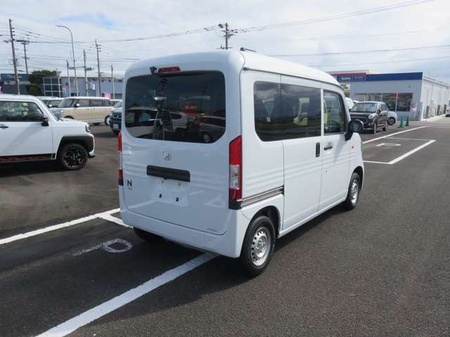 Honda N-VAN 10