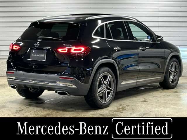 Mercedes-Benz GLA-Class 4