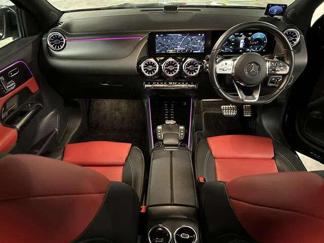 Mercedes-Benz GLA-Class 7