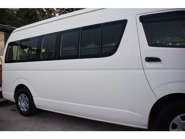 Toyota Hiace 11