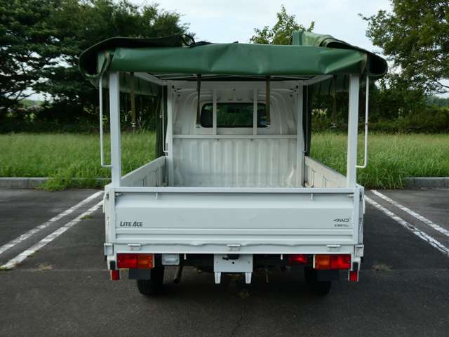 Toyota Light Ace Truck 11