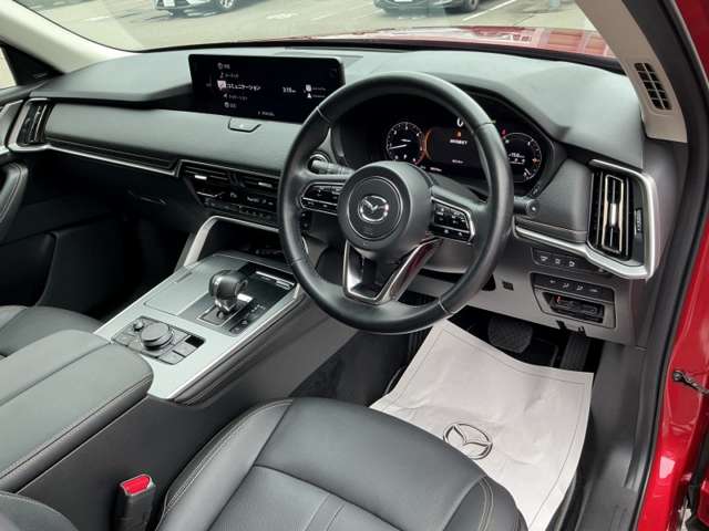 Mazda CX-60 8