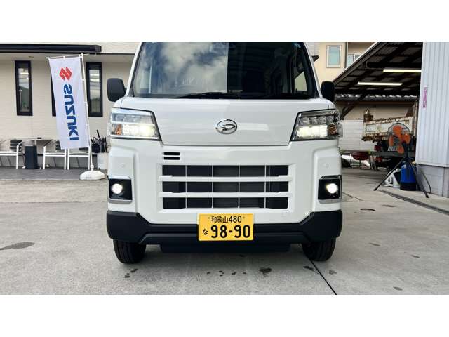 Daihatsu Hijet Cargo 5