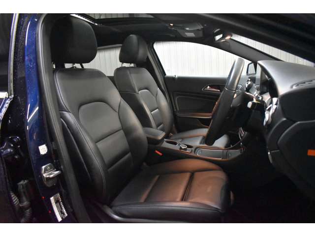 Mercedes-Benz GLA-Class 9