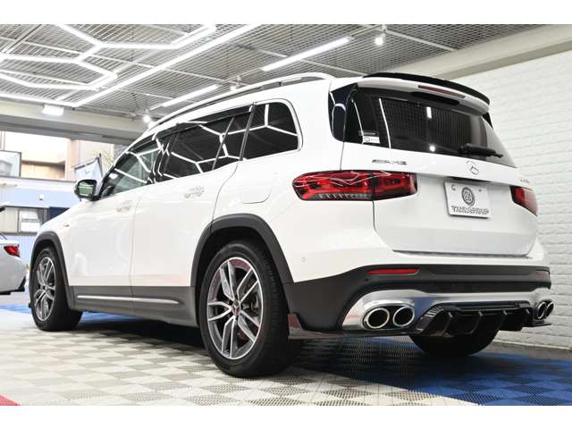 Mercedes-Benz GLB 5