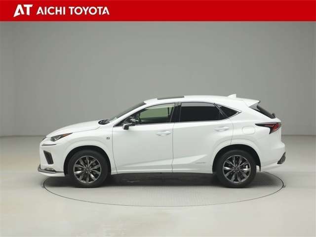 Lexus NX 3