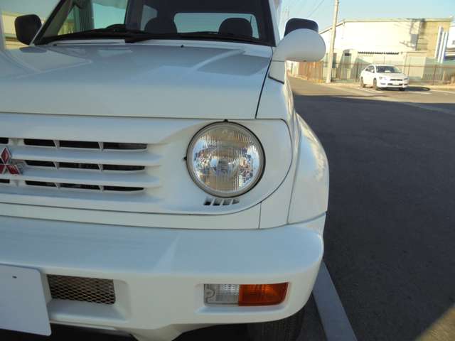 Mitsubishi Pajero Junior 4