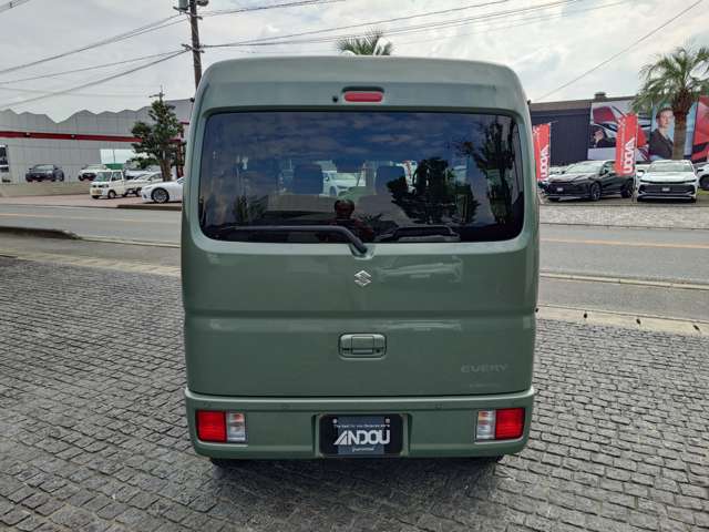 Suzuki Every 7