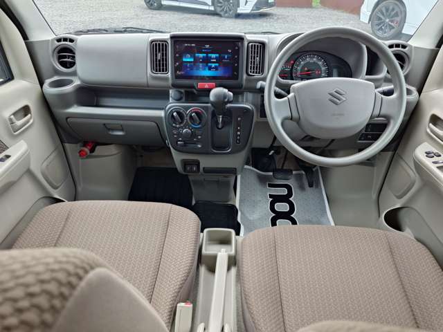 Suzuki Every 9