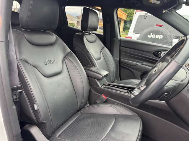 Jeep Compass 12