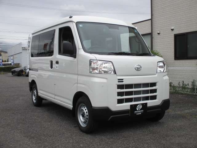 Daihatsu Hijet Cargo 7