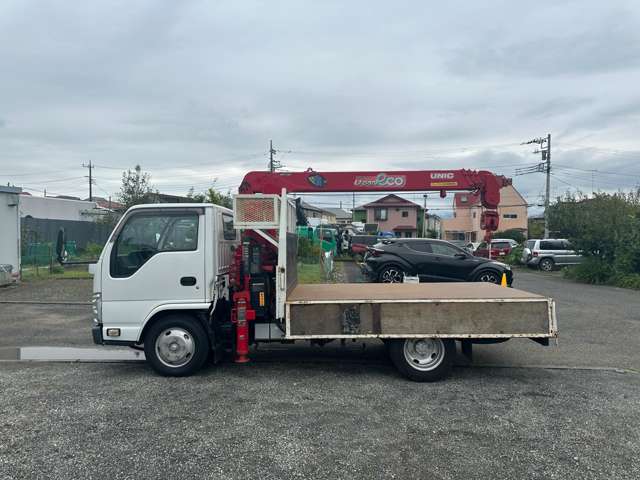 Isuzu Elf 6