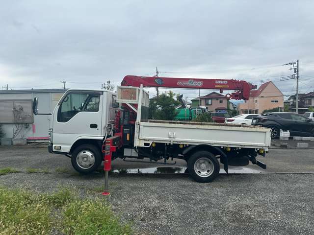 Isuzu Elf 7