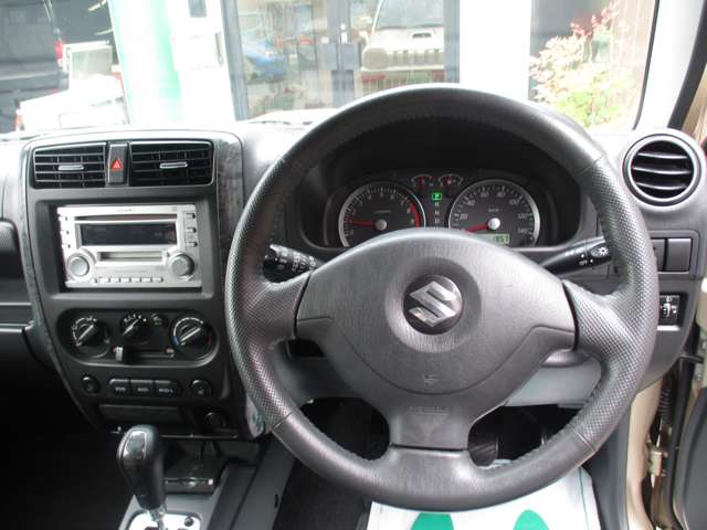 Suzuki Jimny 8