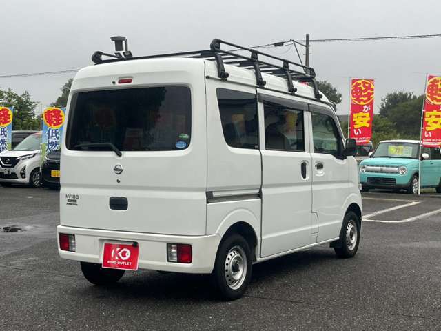 Nissan NV100 Clipper 11