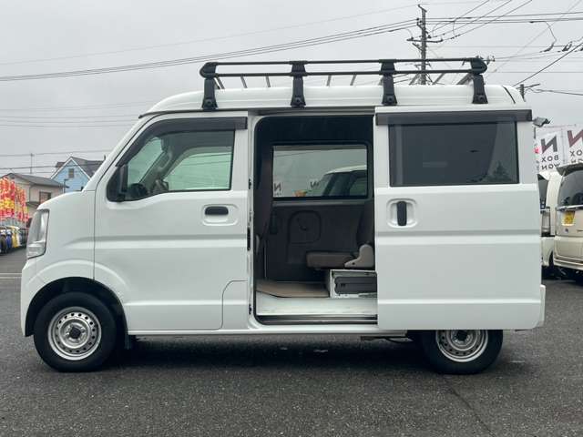 Nissan NV100 Clipper 9
