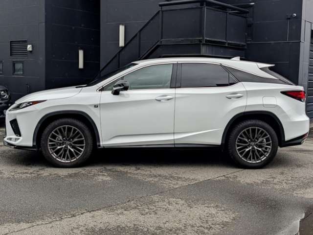 Lexus RX 6