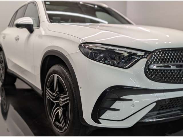 Mercedes-Benz GLC 11