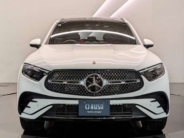 Mercedes-Benz GLC 10