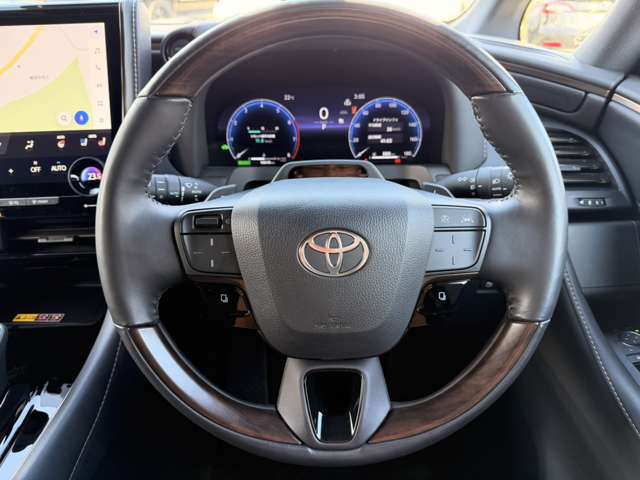 Toyota Vellfire 10