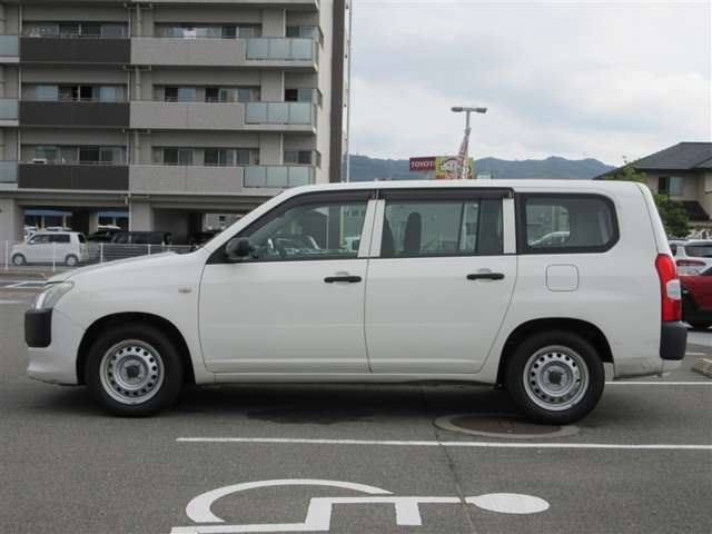 Toyota Succeed Van 2