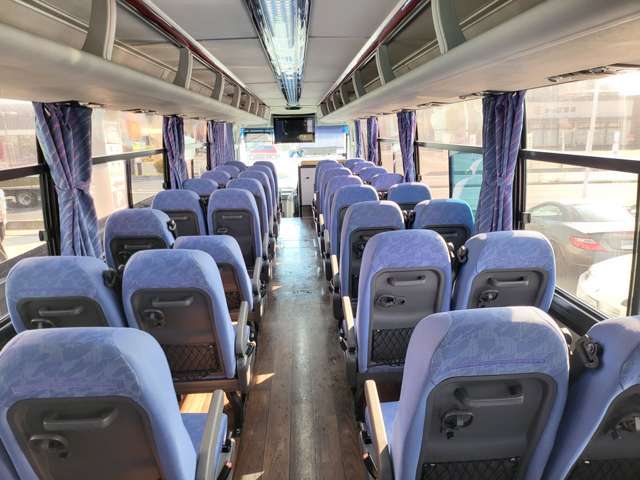 Hyundai Universe 10