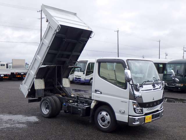 Mitsubishi Fuso Canter 11