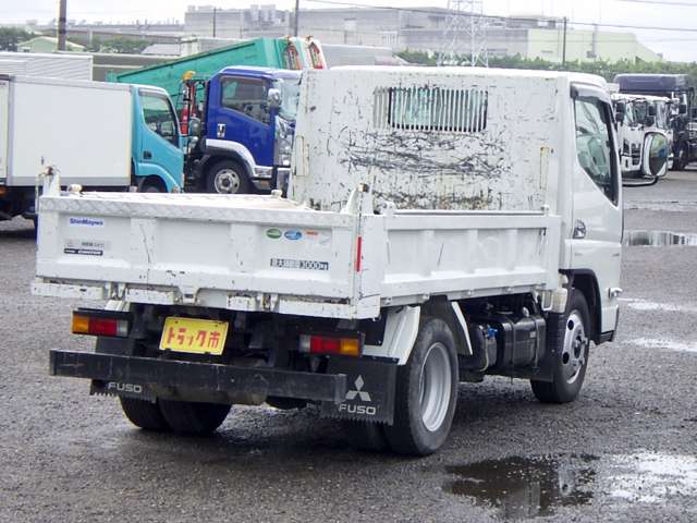 Mitsubishi Fuso Canter 7