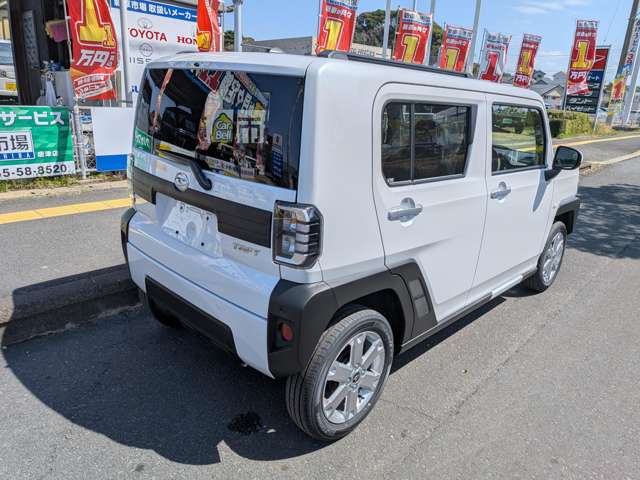 Daihatsu Taft 6