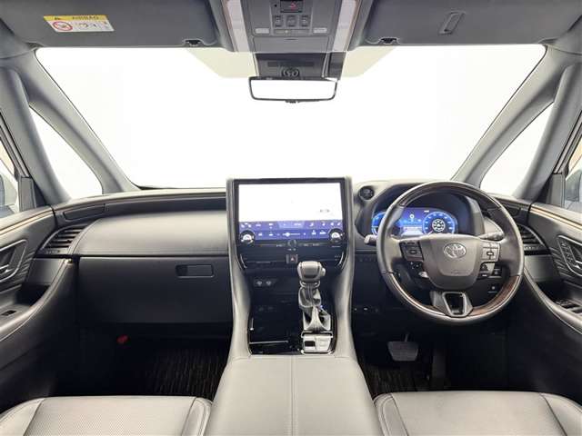 Toyota Alphard 6