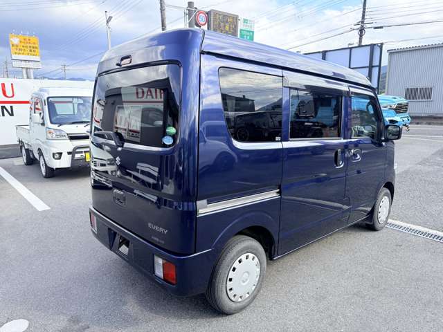 Suzuki Every 7