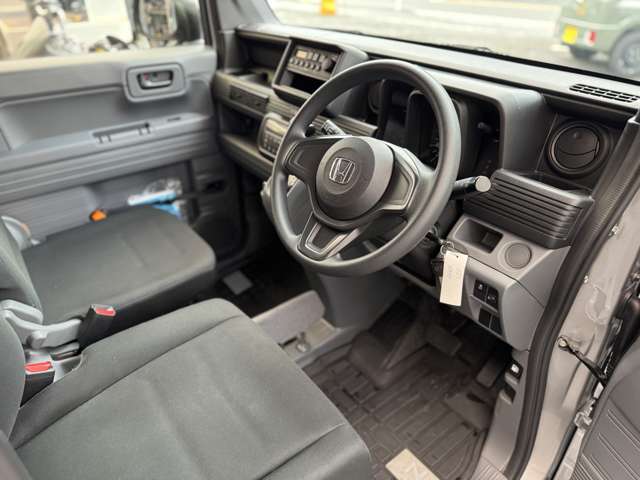 Honda N-VAN 9