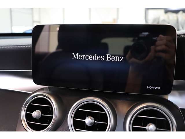 Mercedes-Benz GLC 11