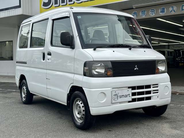Mitsubishi Minicab Van 4